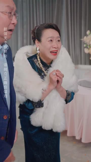 【她的伤痕荣耀】74集短剧高清画质随心看