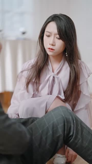 【离婚后，夫人马甲捂不住了】短剧精彩片段免费欣赏