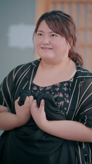 【丑女逆袭】33集精彩短剧一键解锁观看