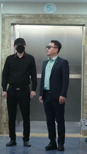 【她的心间雀】30集短剧免费任意看