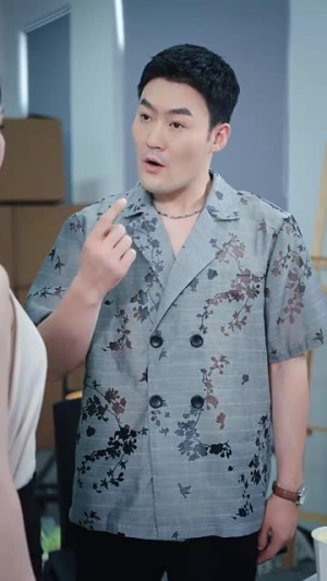 【开局当保镖竟娶了美女总裁】热门短剧全集免费看