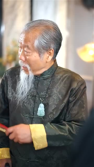 【我的报纸能预知未来】95集精彩短剧在线看
