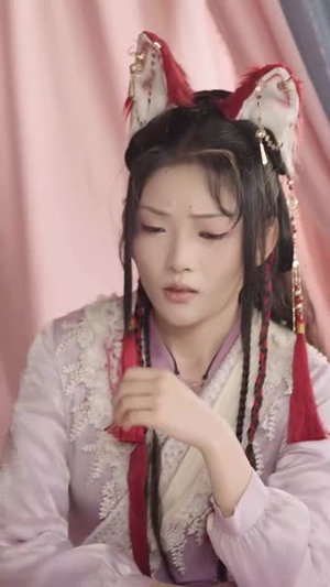 九尾狐把九条尾巴都给了我 (63集) 在线看免费版
