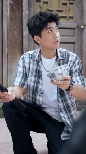 【直播捡漏我靠透视纵横商海】80集在线短剧全集畅快看