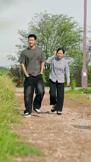 【我就种个地怎么就无敌了&种地没前途那你问问我的十万亩地】68集在线短剧免费全集观