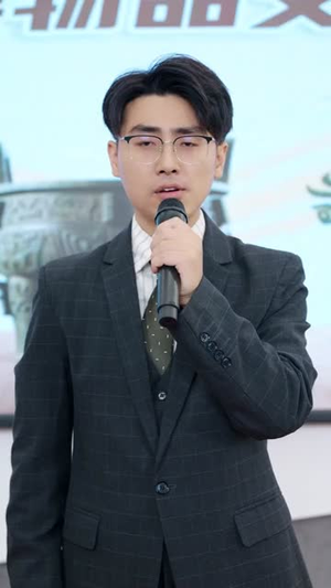 末日换亲,我还是救世主 (61集)  末日换亲,我还是救世主 (61集) 熬夜追短剧