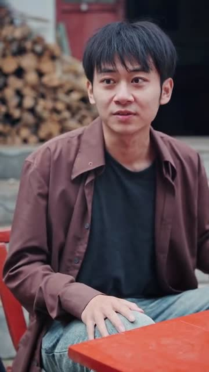 【一把铲子一盒烟，金矿一挖挖一天】免费在线109集短剧全观看