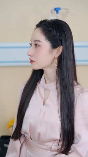 【离婚后卿小姐名动全球】60集短剧免费在线完整观看